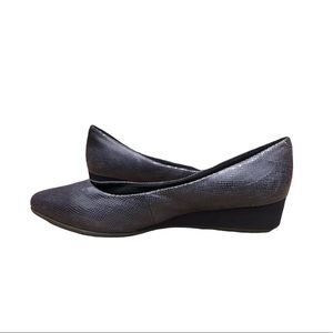 Women Flats